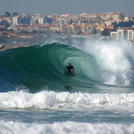 Charming With Sea View Near Lisbon